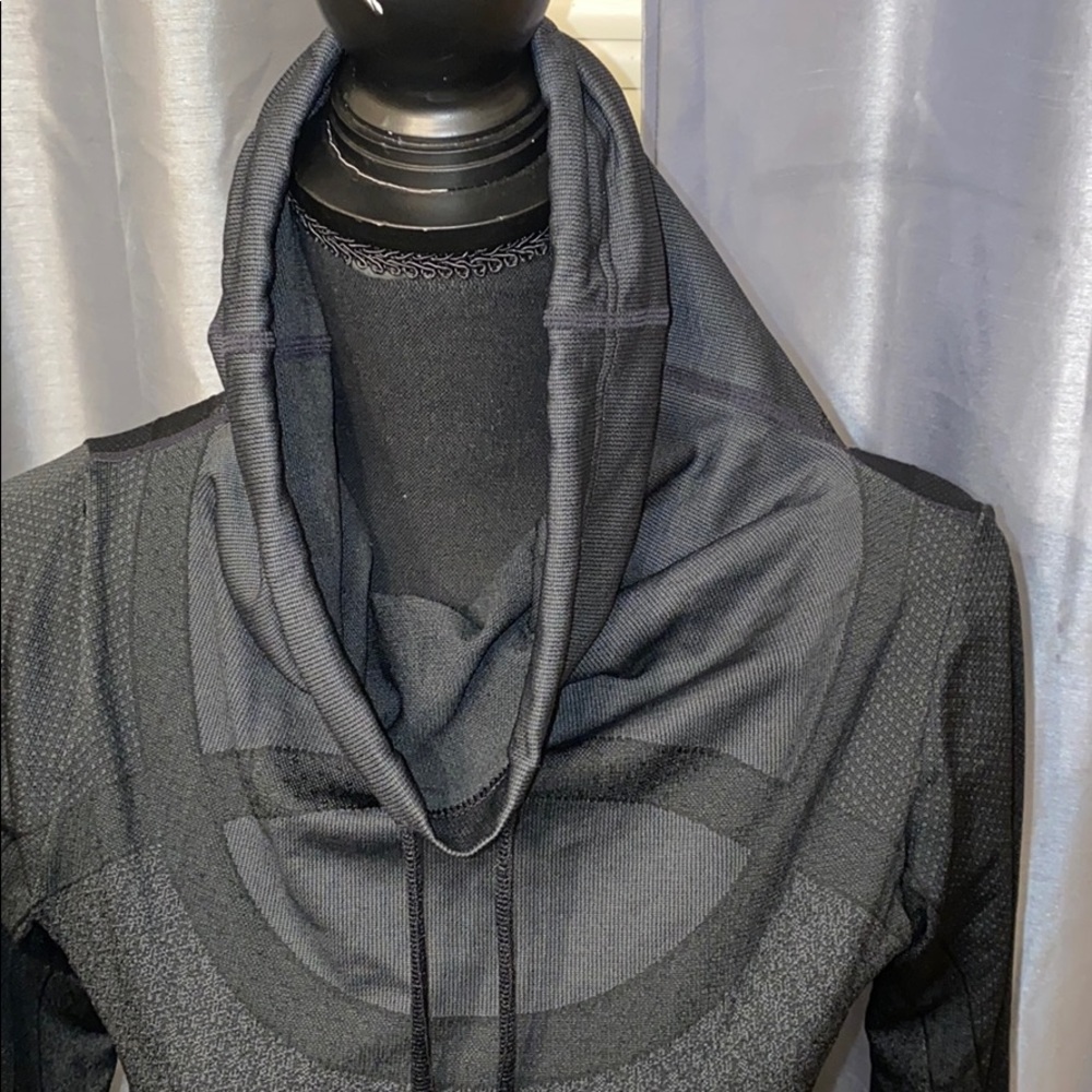Under Armour Threadborne Tunic - image 2